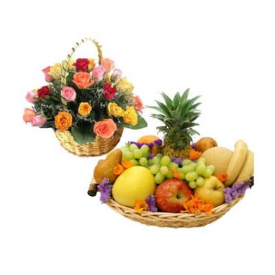 Fresh Fruits With Mixed Roses Fresh Fruits With Mixed Roses